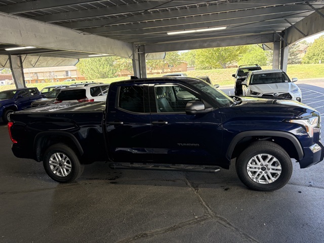2022 Toyota Tundra SR5 photo 4