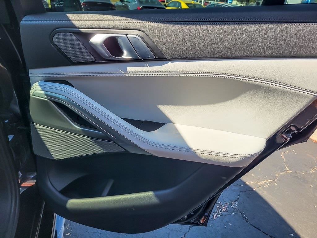 2023 BMW X6 - Image 21