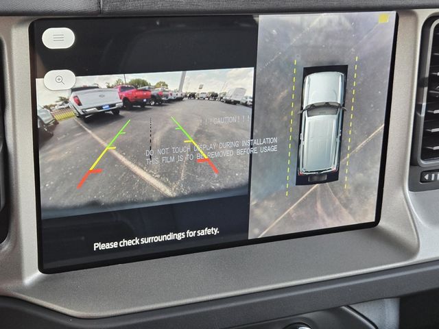 2025 Ford Bronco Outer Banks photo 10