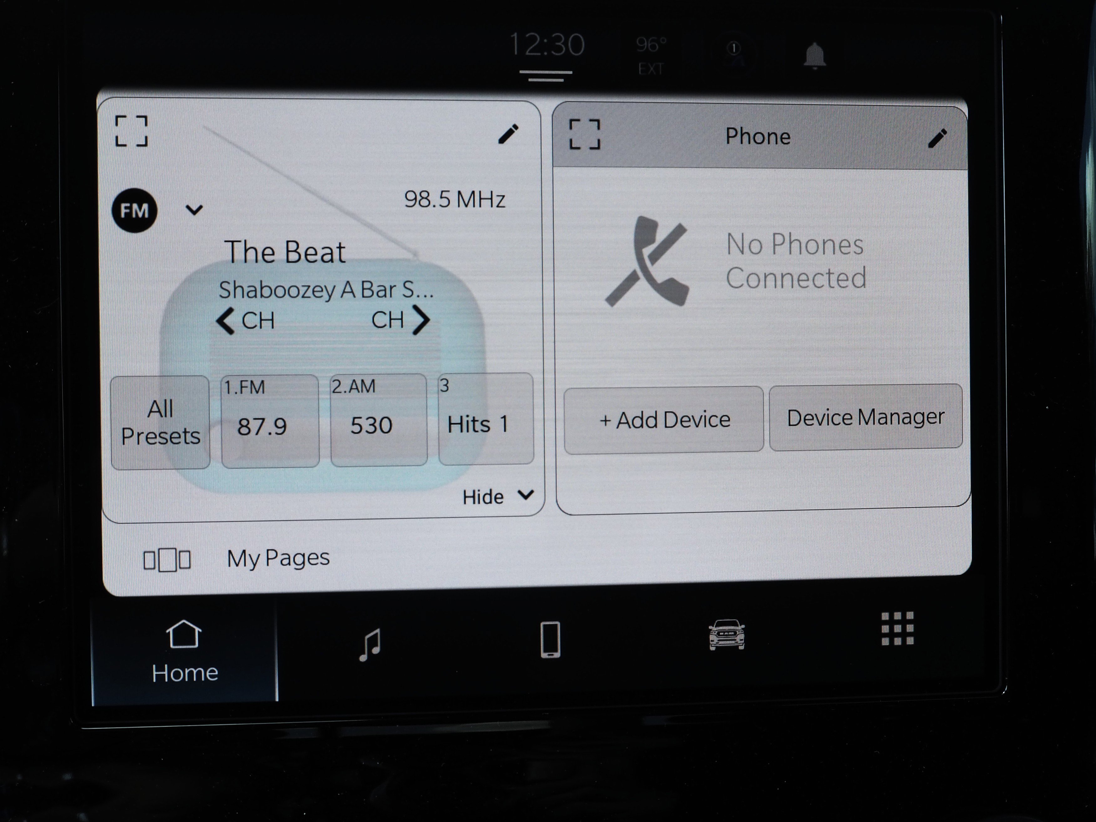 2025 Ram 1500 Tradesman photo 2