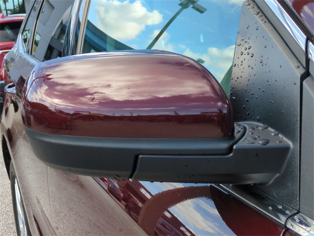 2023 Ford Edge SEL photo 10