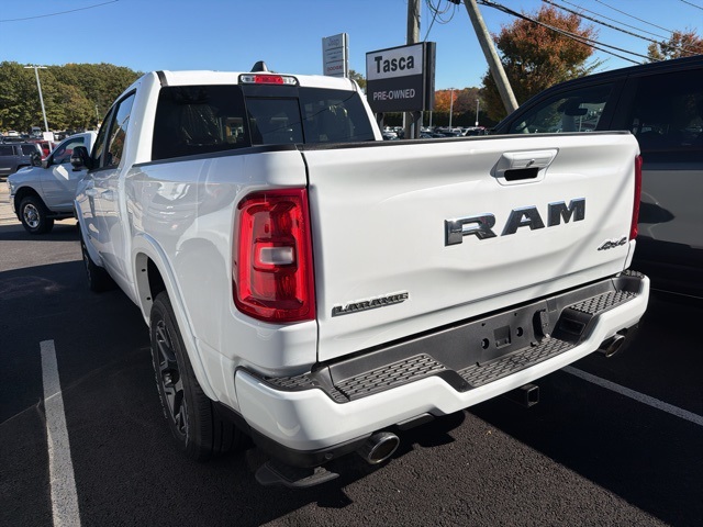 2026 Ram 1500 Laramie photo 4