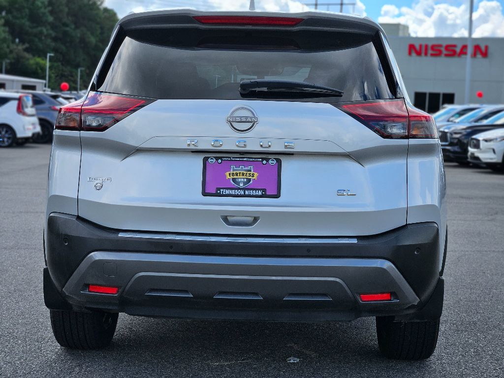 2022 Nissan Rogue SL photo 4