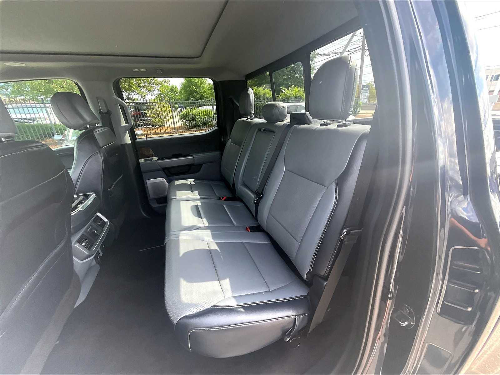2021 Ford F-150 Lariat photo 14