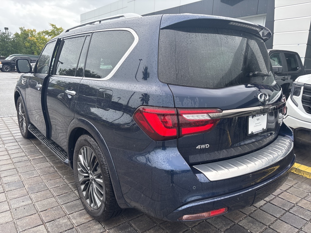 2021 Infiniti QX80 Premium Select photo 2