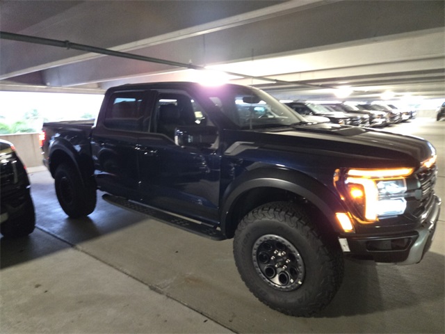 2024 Ford F-150 Raptor photo 2