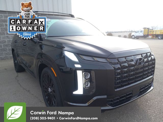 2025 Hyundai Palisade Calligraphy Night Edition's photo