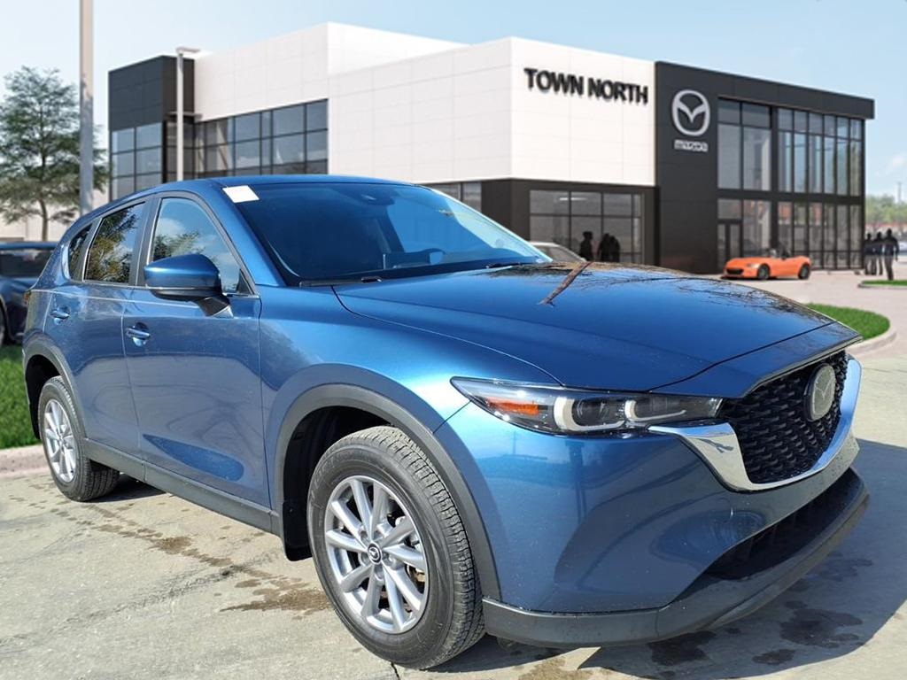 2023 Mazda CX-5 S Preferred package's photo