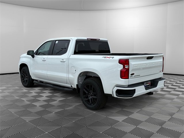 2026 Chevrolet Silverado 1500 RST photo 4