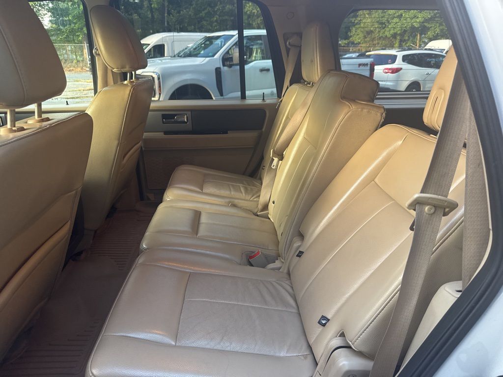 2012 Ford Expedition XLT photo 13
