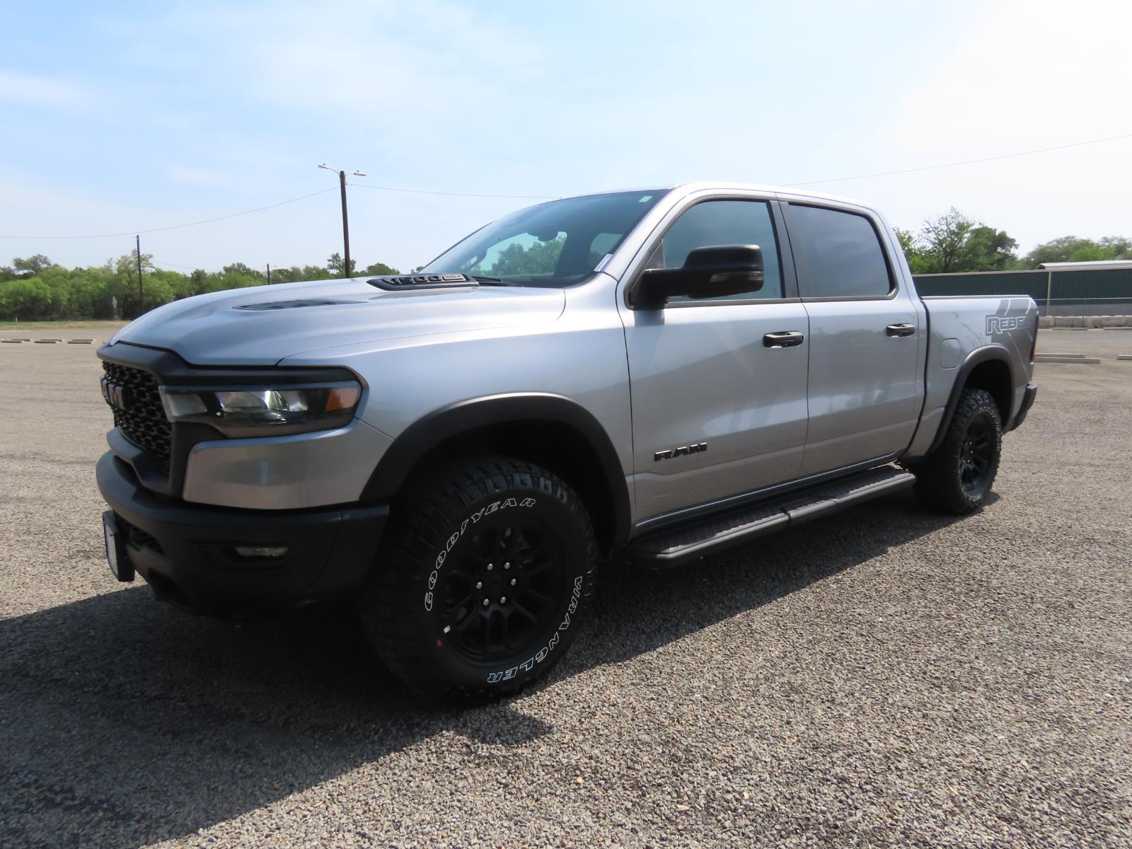 Used 2025 Billet Silver Metallic Clearcoat Ram Rebel image 1
