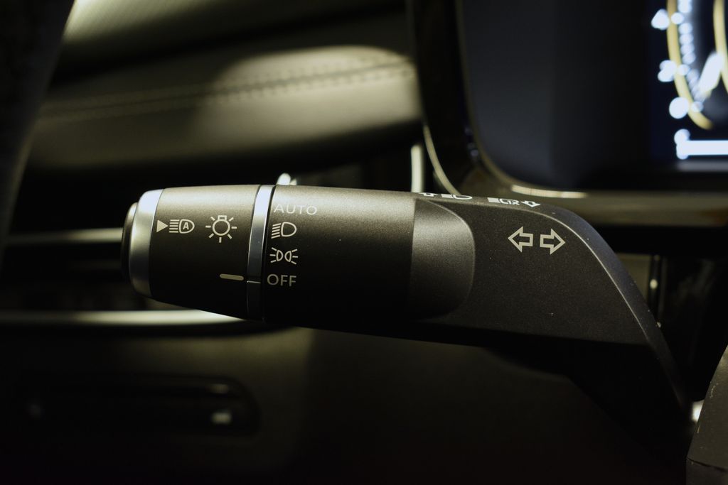 2026 Infiniti QX60 Luxe AWD photo 18