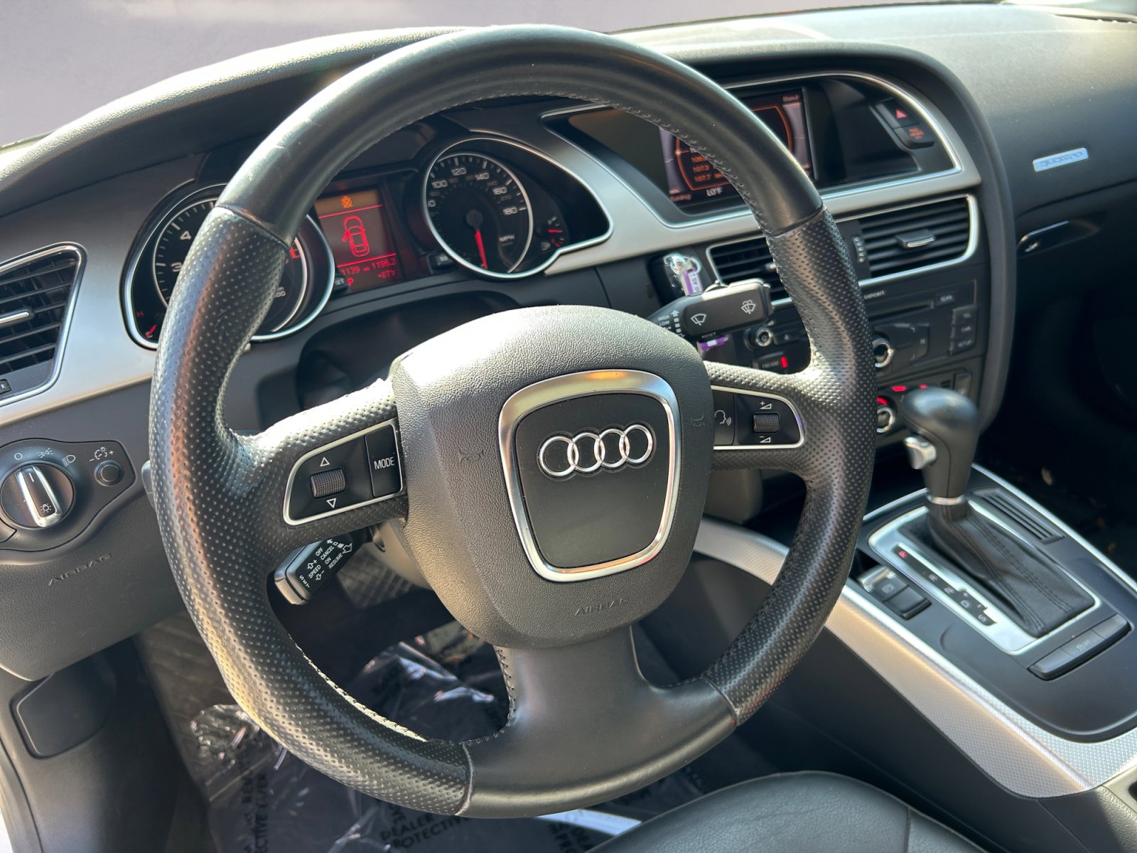 2011 Audi A5 2.0T Premium photo 13