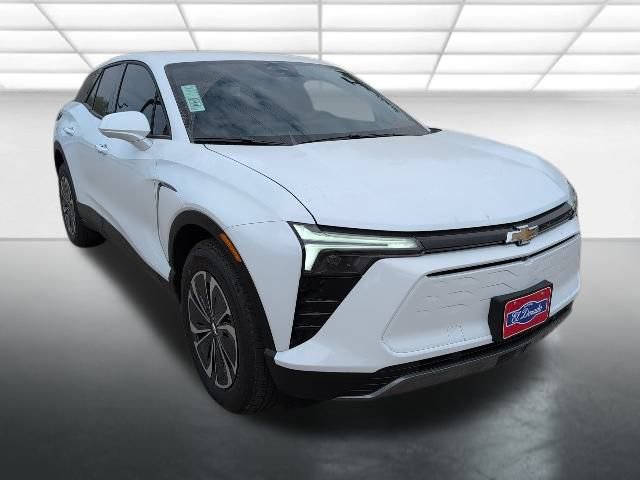 2026 Chevrolet Blazer EV LT's photo