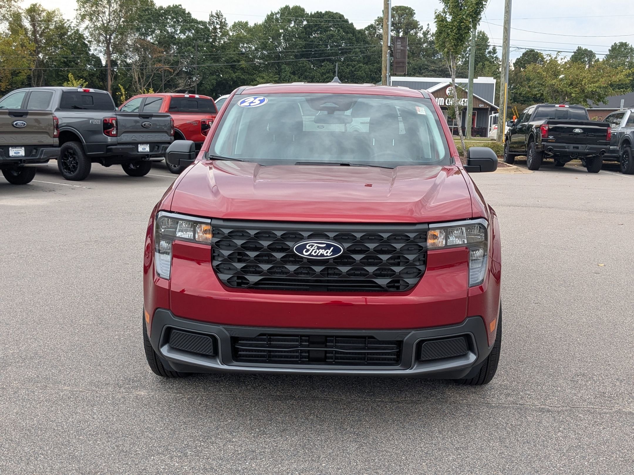 2025 Ford Maverick XLT photo 4