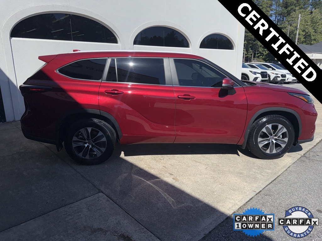 2024 Toyota Highlander XLE photo 4
