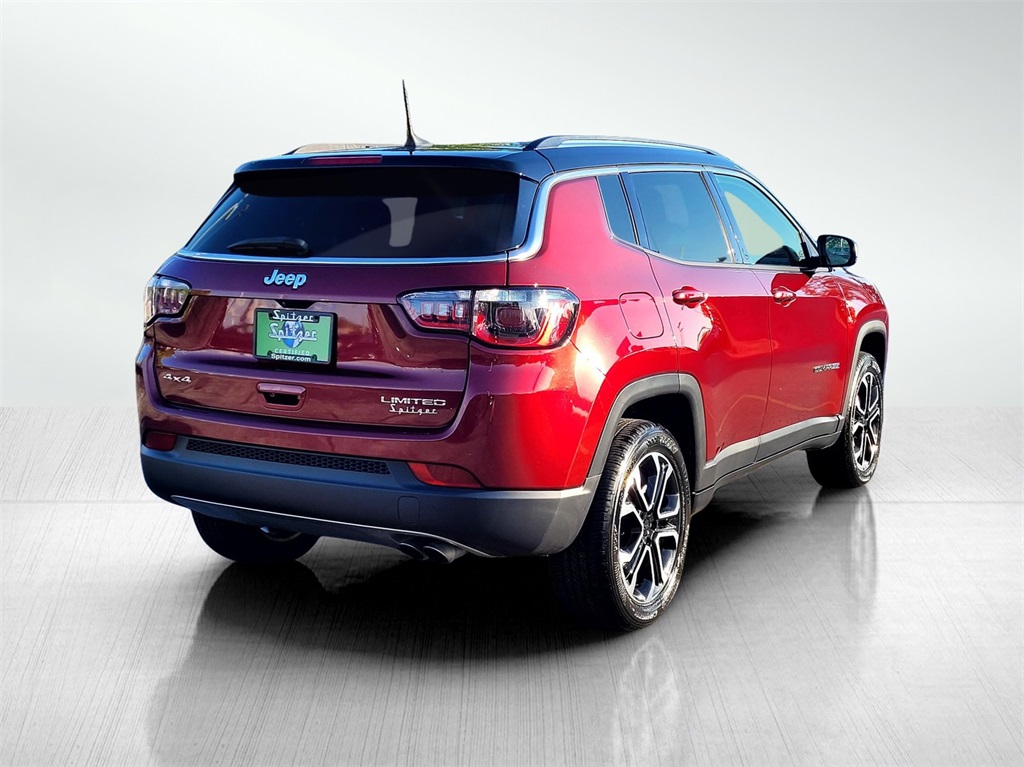 2022 Jeep Compass Limited photo 2