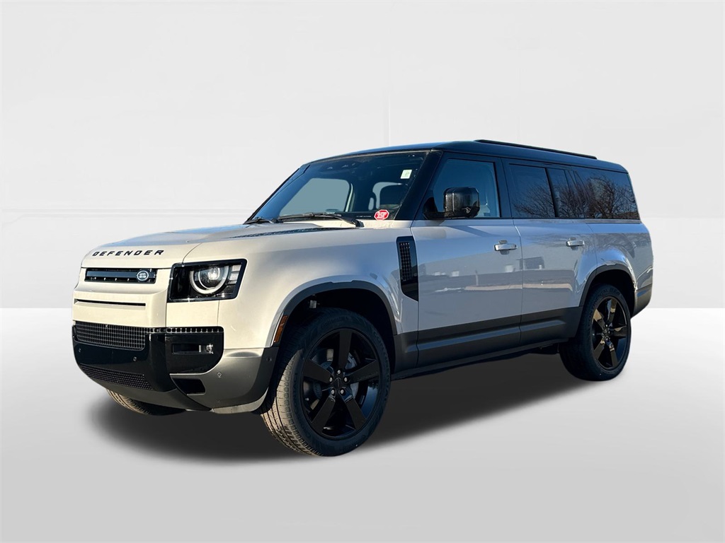 2026 Land Rover Defender S's photo