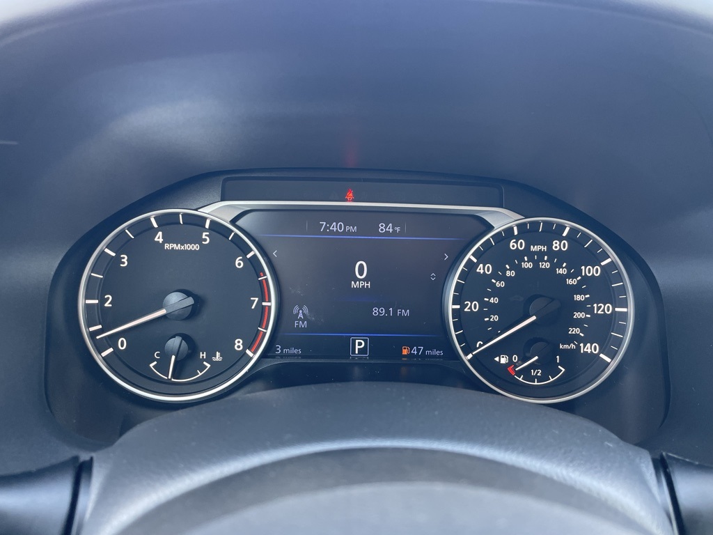2025 Nissan Altima SR photo 11