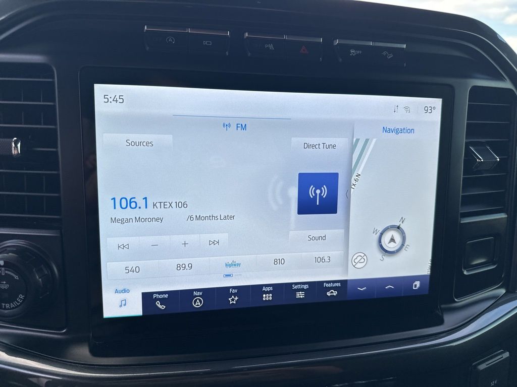 2021 Ford F-150 XLT photo 24
