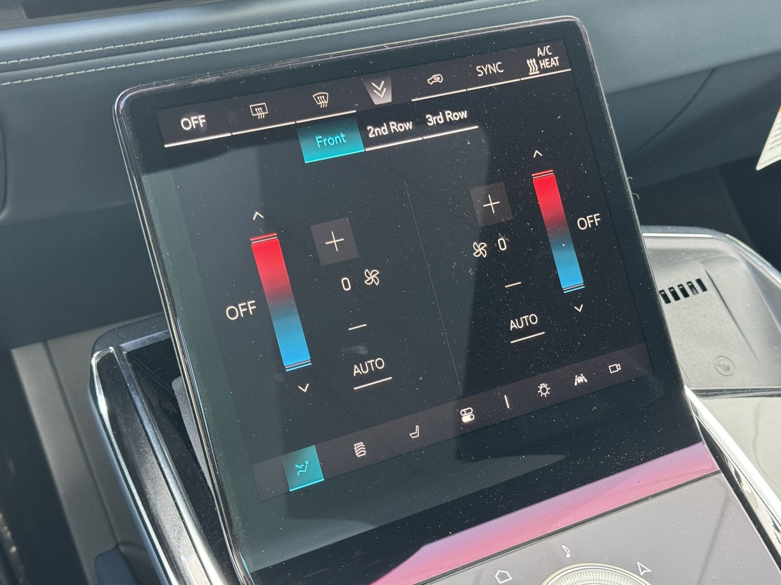 2025 Cadillac Escalade IQ Sport photo 24