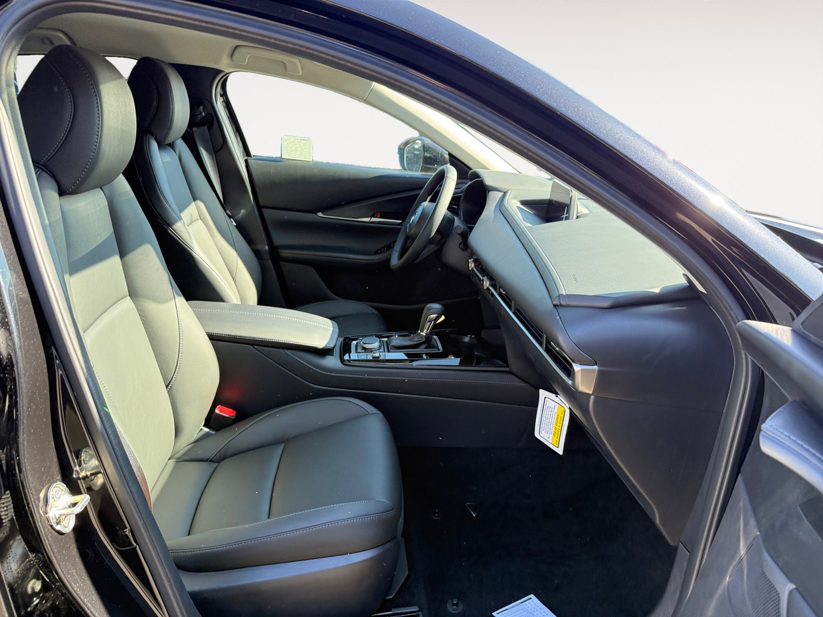 2025 Mazda CX-30 2.5 Select Sport photo 19