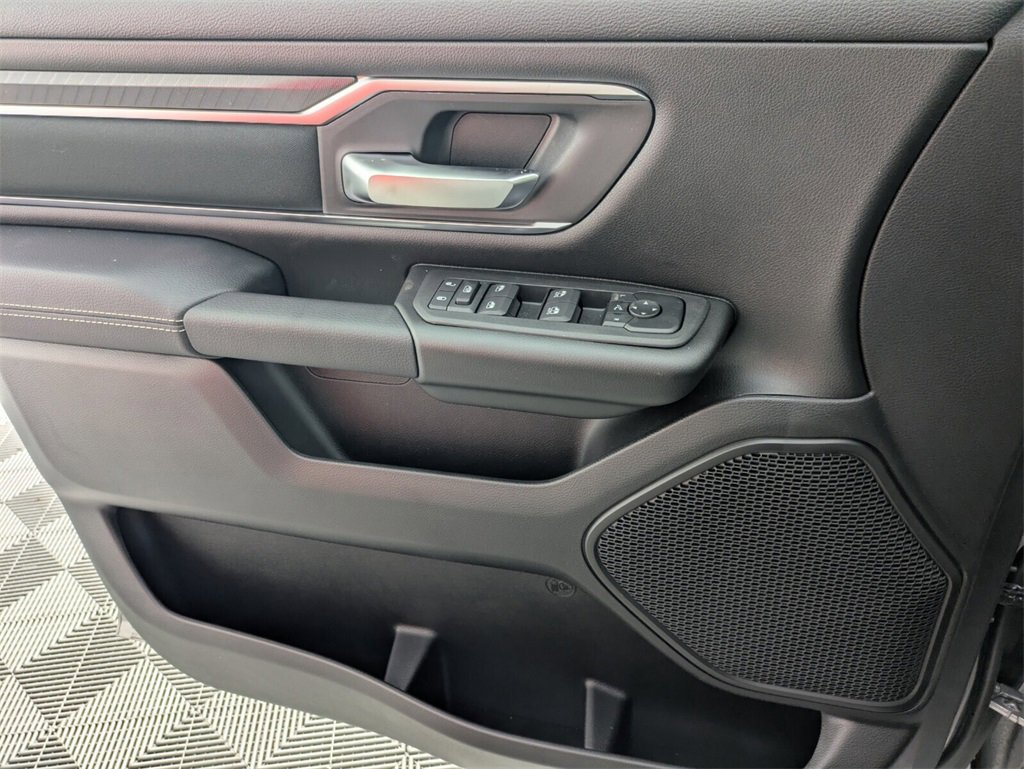 2025 Ram 1500 Big Horn photo 15