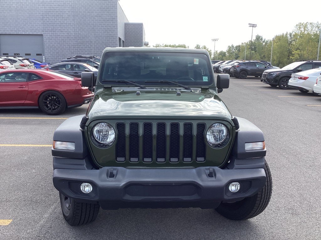 2021 Jeep Wrangler Unlimited Sport Altitude photo 2