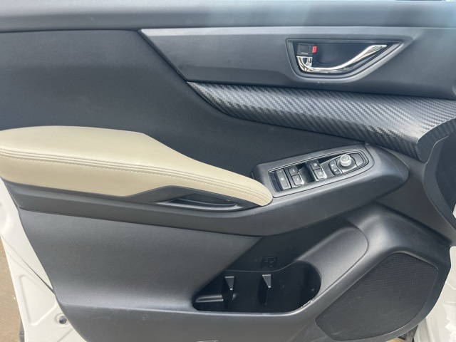 2023 Subaru Ascent Premium photo 8