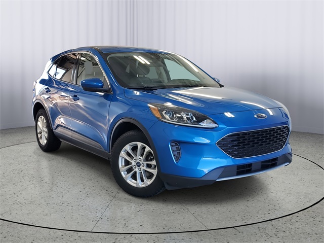 2020 Ford Escape SE photo 2