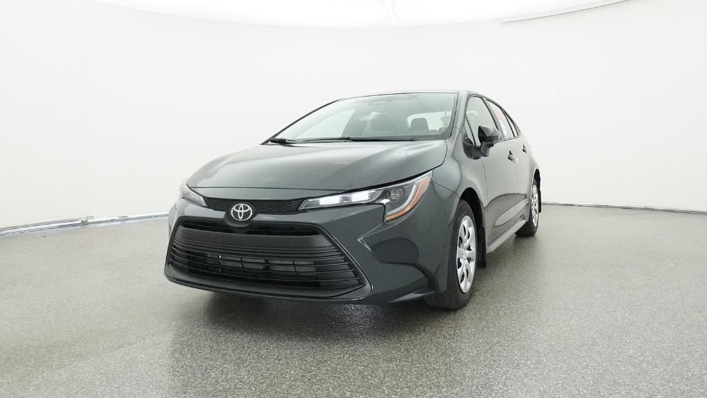 2025 Toyota Corolla LE photo 4