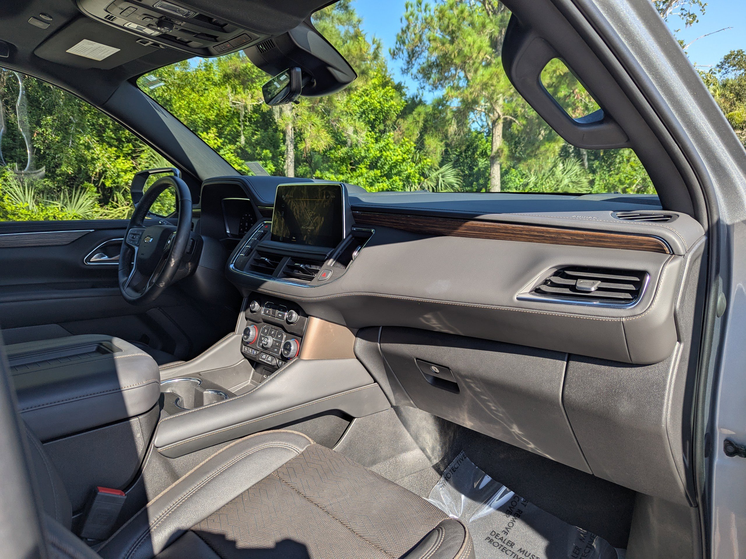 2023 Chevrolet Tahoe High Country photo 15