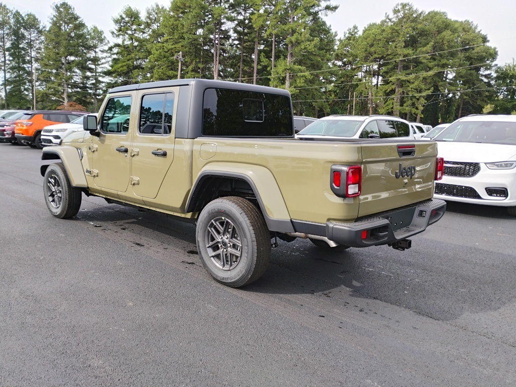 2025 Jeep Gladiator Sport S photo 7