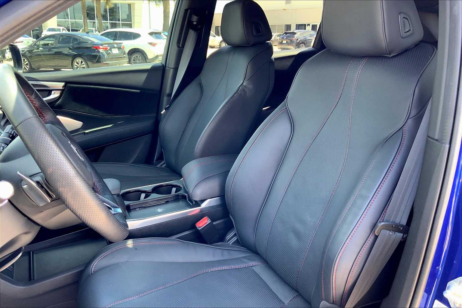 2025 Acura RDX A-Spec Advance photo 13