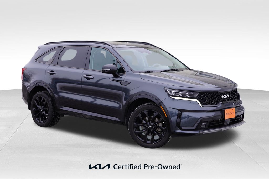 2022 Kia Sorento SX's photo