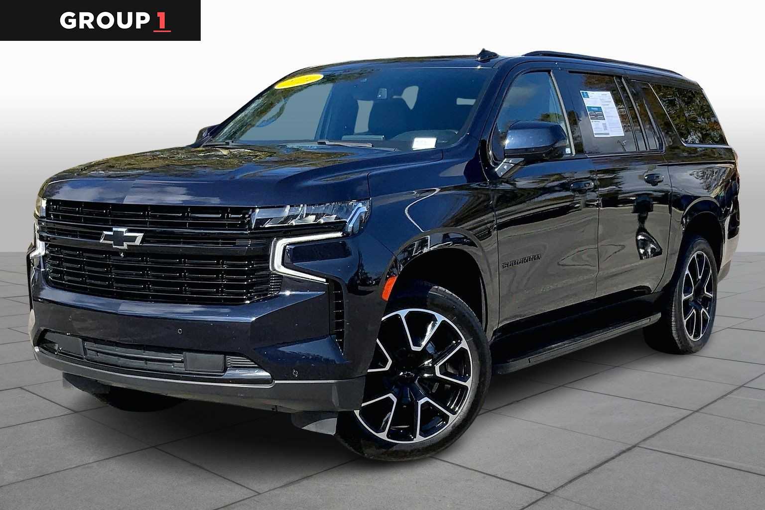 2024 Chevrolet Suburban RST's photo