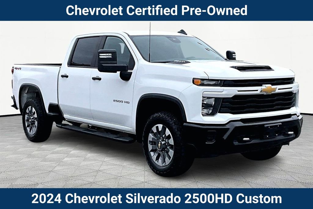 2024 Chevrolet Silverado 2500HD Custom's photo