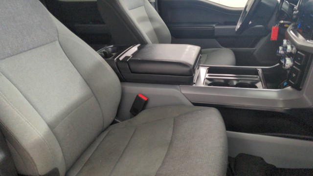 Used 2024 BLACK Ford XLT image 29