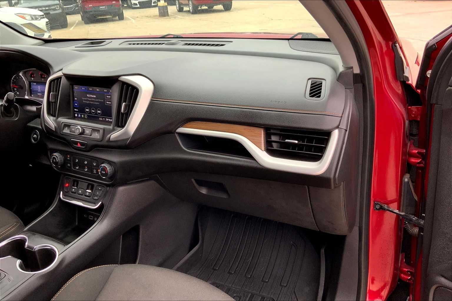2020 Gmc Terrain SLE photo 15
