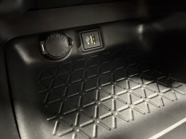 2024 Toyota RAV4 XLE photo 21