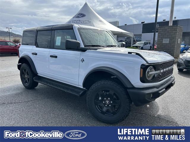 2025 Ford Bronco 4-Door Outer Banks's photo