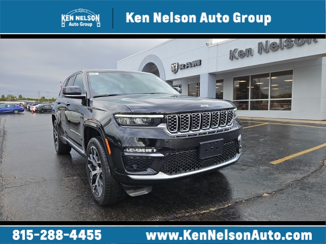 2025 Jeep Grand Cherokee Summit Reserve's photo