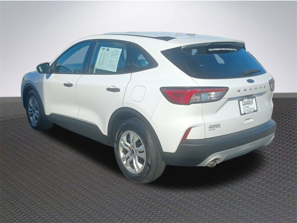 2022 Ford Escape S photo 5