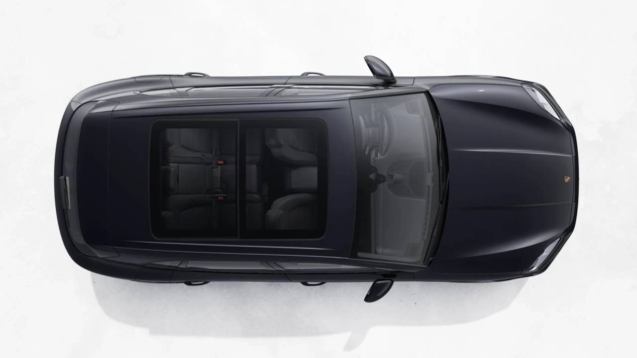 2026 Porsche Cayenne E-Hybrid photo 4