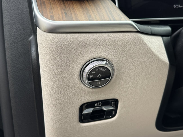 2024 Mercedes Benz GLC 300 4MATIC photo 17