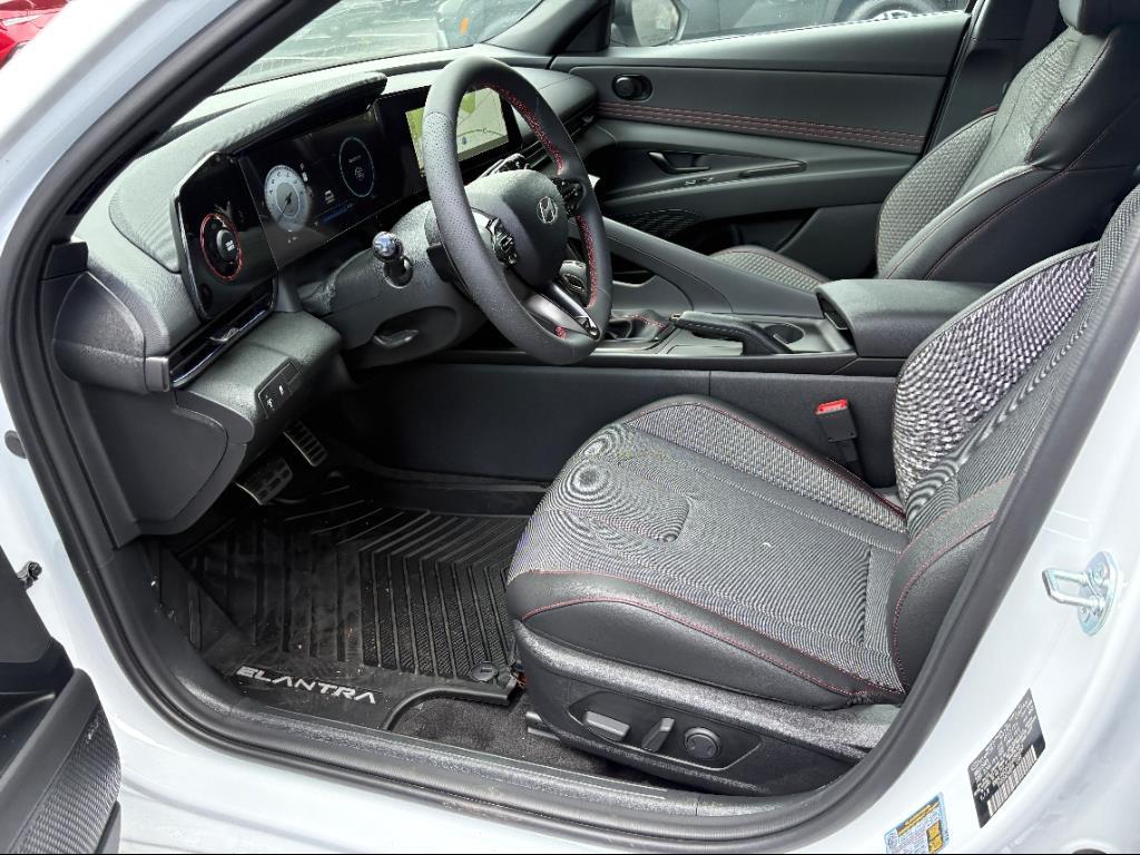 2025 Hyundai Elantra N Line photo 12