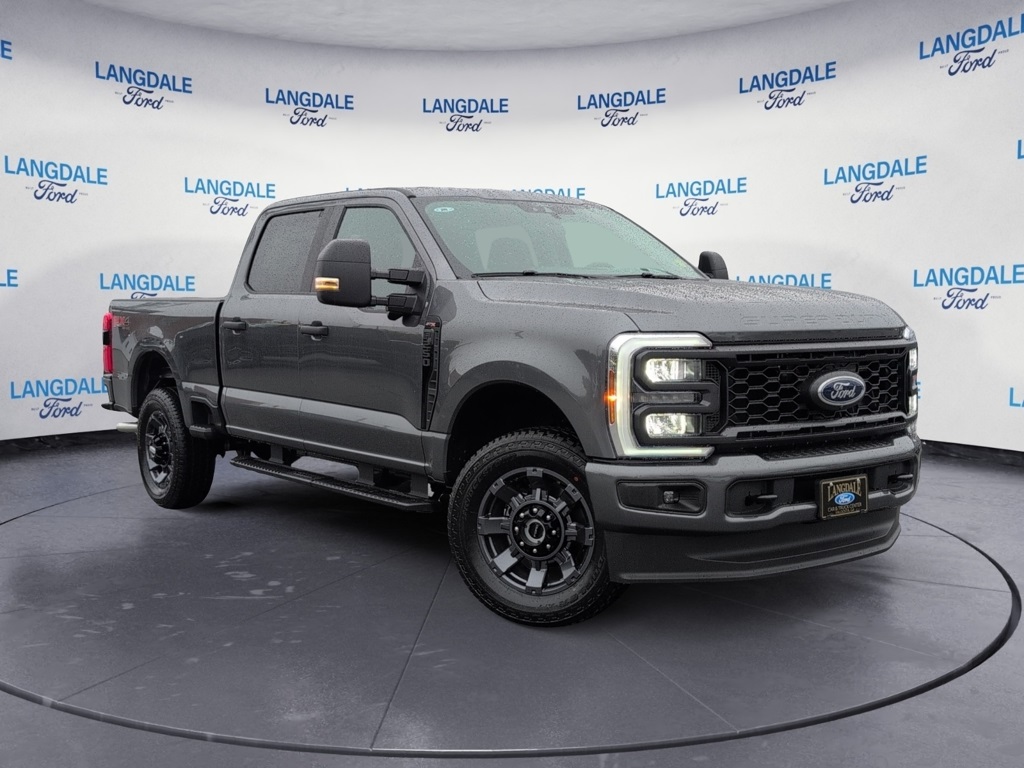 2026 Ford F-250 Super Duty XL's photo