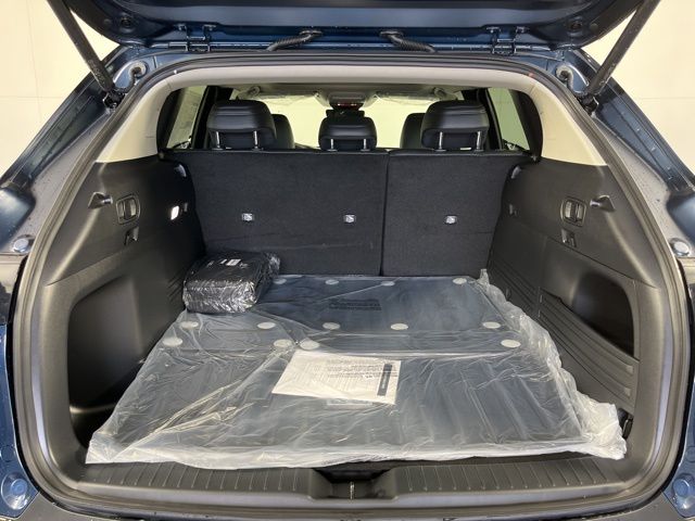 2025 Mazda CX-50 Premium photo 3