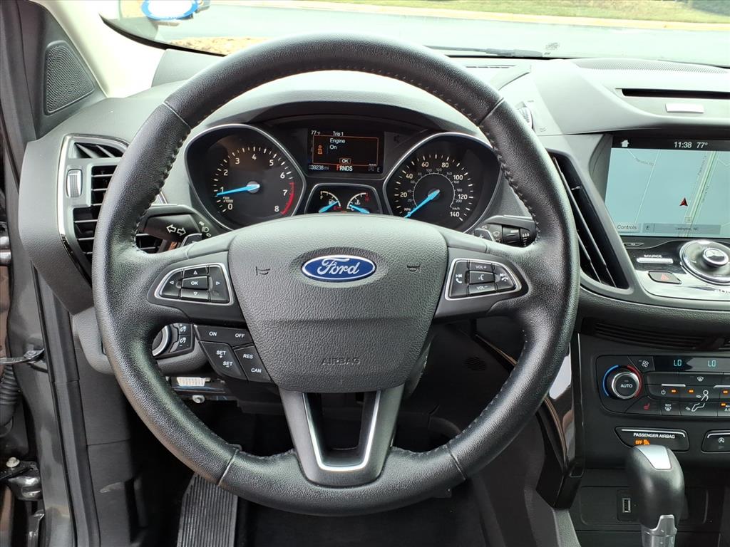 2017 Ford Escape Titanium photo 21