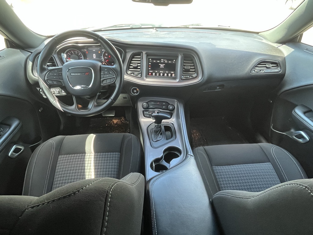 2023 Dodge Challenger SXT photo 16